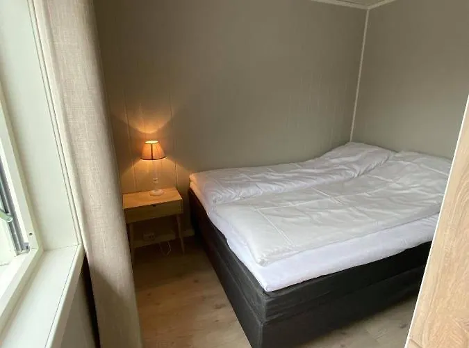 Overnatting, Vollanvegen 13